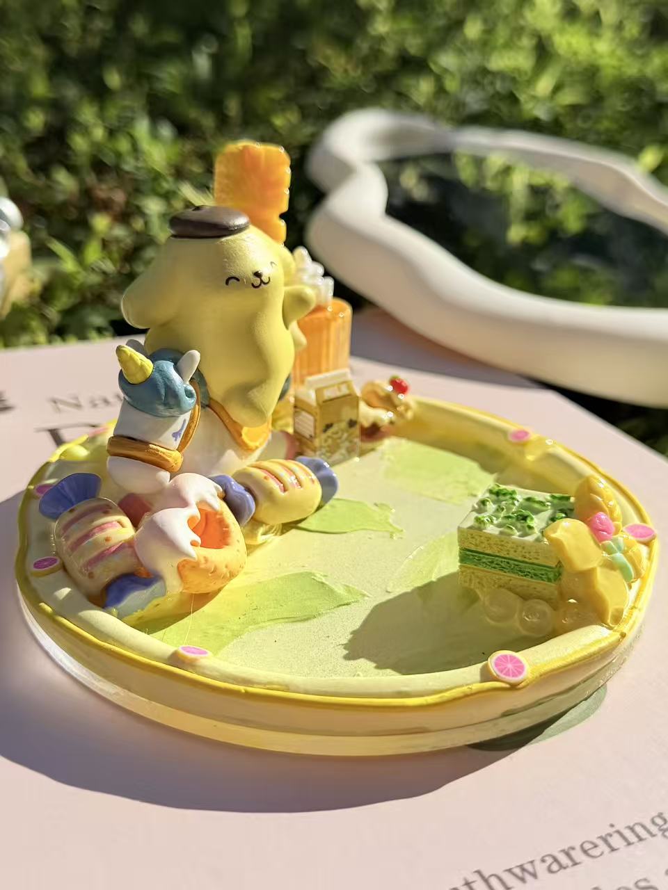 Phone stand
